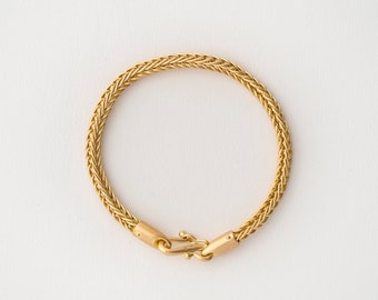 Handmade 18k Gold Braided Bracelet: Minimalist Gold Jewelry