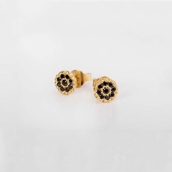Black Diamond 18k Gold Stud Earrings: Tiny Flower Design