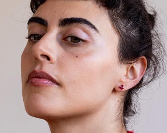 18k Gold Ruby Stud Earrings: Small Vane Design