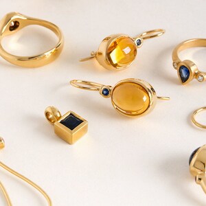 Pear Sapphire Engagement Ring, Teardrop Saphire, Diamond, 18k Gold, Berman Jewelry, Anniversary image 2