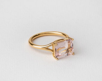 Morganite Ring (Rectangle) 18K Gold Ring ⦁ Anniversary Ring ⦁ Large Baguette Ring