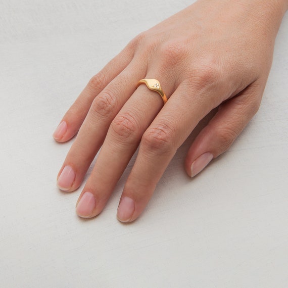 14K Gold Plain Wedding Ring, 14k Solid Gold Wedding Band Ring, Handmade  Gold 2mm Plain Wedding Ring, Dainty Custom Straight Wedding Ring - Etsy