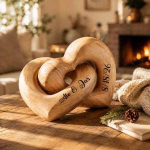 Cuori in legno personalizzati, regalo con incisione dei nomi della coppia, ricordo a forma di cuore intrecciato, regalo per anniversario di matrimonio, regalo d'amore personalizzato per coppie