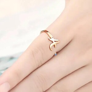 Anpassad födelsestensring med initialer, 925 sterlingsilver i roséguld med bokstav, justerbar personlig ring, present till henne