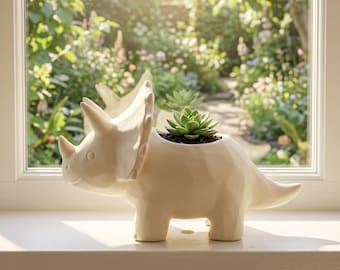 3D printed planter | Dinosaur planter STL | Triceratops plant pot| Succulent pot | planter with drainage | Kids room decor | cactus planter