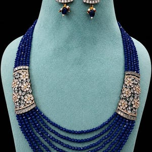Set di collana multistrato con perline color bordeaux / Gioielli vistosi color oro antico / Collana e orecchini per damigelle e feste di matrimonio / Gioielli indiani