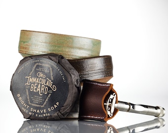 O conjunto de presente de barbear The Immaculate Beard