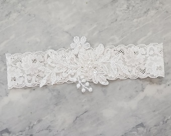 Tiny lace garter, wedding garter, ivory garter, blue garter, garter for wedding, bridal garter, toss garter