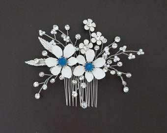 Blue hair comb, hair accessory, bridal hair piece, white flower hair comb, wedding headpiece