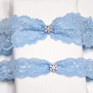Blue lace garter set, wedding garter set, Something blue garter, blue garter set, garter set, snowflake charm