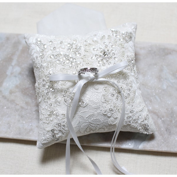 Sequin lace ring pillow, wedding ring bearer pillow, wedding ceremony ring pillow, ring cushion, off white sequin lace on silk pillow
