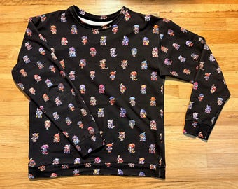 Bluza z nadrukiem Pixel Art JRPG | Wzór retro RPG Battle Sprite | 16-bitowy wojownik fantasy | Prezent dla gracza | Czarny sweter unisex