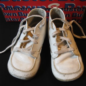 Retro Baby Shoes Size 4 Buster Brown softee White - Etsy