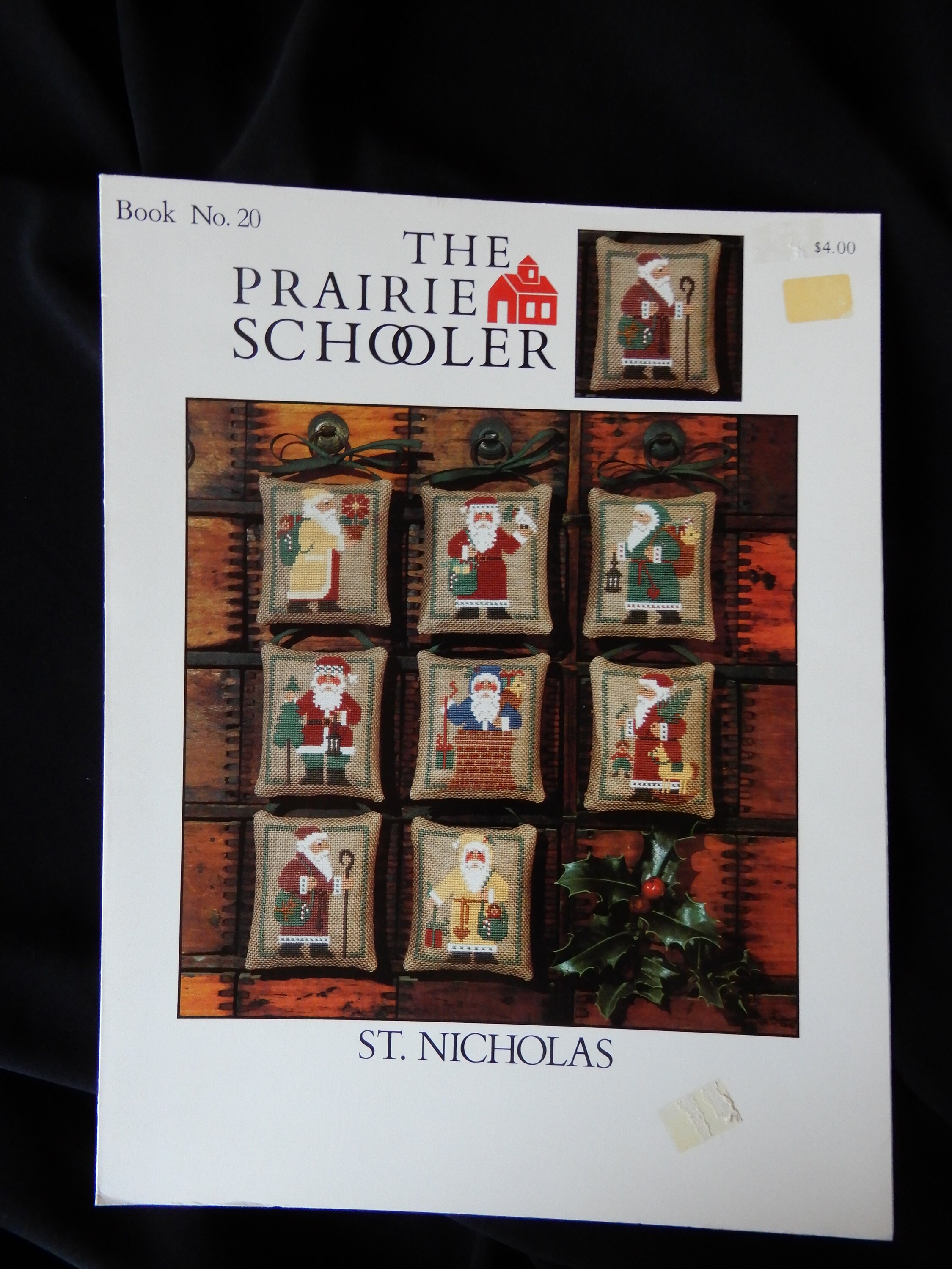 St Nicholas, The Prairie Schooler #20, eight different Santas, each 54 X 45, DMC floss lists, 1988, by Pam Brunke, small gifts, ornaments