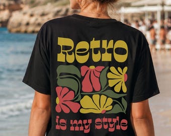 Personalisiertes T-Shirt | Retro Blumen Rückenprint mit Name | Boho Blumen Damen Shirt