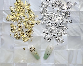 2 g/zak Metal Stud Willekeurig Gemengde Kerstsneeuwvlok Boom Snoepvorm Stud Nail Art Metal Deco