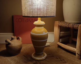 Grande lampe à poser style méditerranéen
