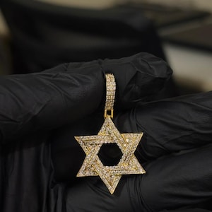 14k Gold Plated Iced Out Star of David Pendant, Moissanite Diamond Jewish Star Charm Necklace, Hip Hop Religious Gold Star Pendant Gift USA.