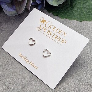 Heart Outline Stud Earrings. 925 Sterling Silver. Simple Everyday Earrings. Cute Minimalistic Earrings. Love & Romance. Friendship Gift.