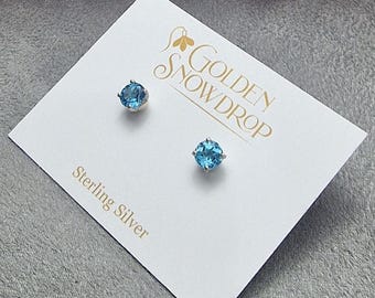 Swiss Blue Topaz Stud Earrings, Leaf Sterling Silver (5mm)