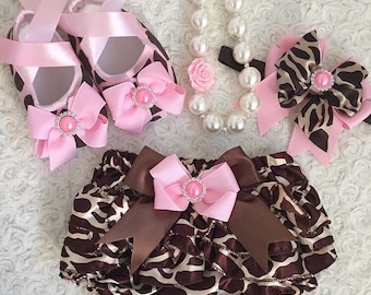2pc set Girls birthday, photo prop outfit-Include bloomer and a matching headband