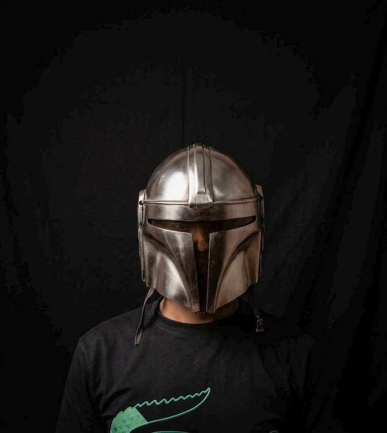 Handmade Mandalorian Helme