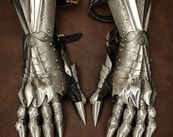 Gantelets gothiques en acier | Modèle de casque de chevalier gravé Vambrace Fantasy Armor Gloves