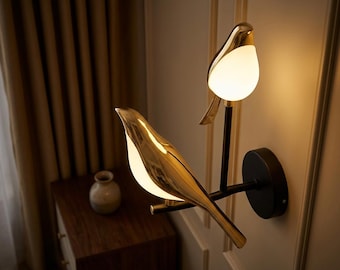 Golden Bird LED Wall Sconce, Nordic Art Deco Wall Lamp, Gold-Plated Bird Light, Modern Bedroom Wall Lighting, Elegant Decorative Wall Light