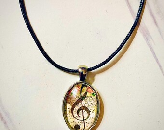 Oval Shaped Music Glass Pendant Charm with Black Leather Cord Necklace.