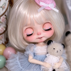 Customized Blythe Doll: Handmade Faceup, YMY24 19-Joint Body, 4 Eye Chips, Outfit