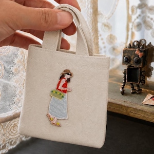 Bolso de mano con parche bordado termoadhesivo, bolso de lona para muñeca Lady Patch, accesorio de moda natural para la decoración de la casa de muñecas Blythe BJD Barbie