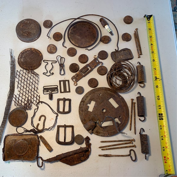 Rusty art junk craft supplies desert find sculpture materials