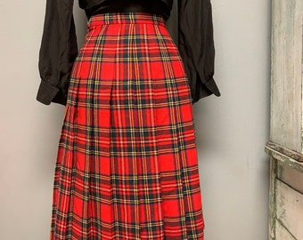 Scotland 100% wool plaid pleated skirt xs