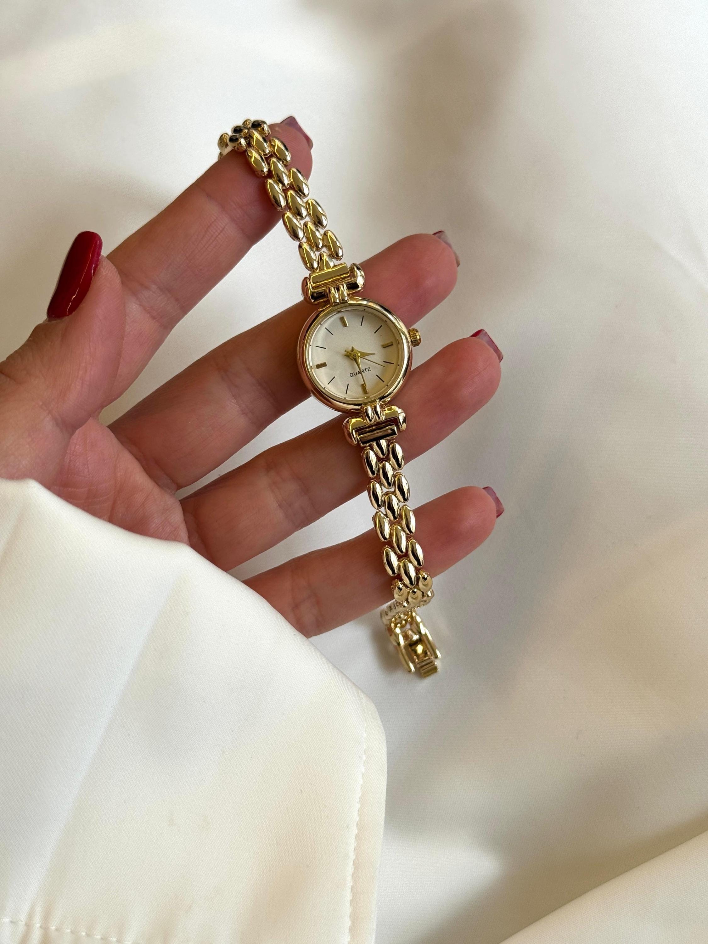 14 k gold watch - Etsy 日本