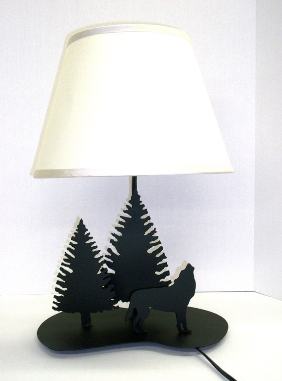 wolf table lamp