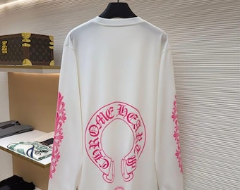 Camiseta con cruz, camiseta gráfica gótica, camisa oversize negra de estilo streetwear.