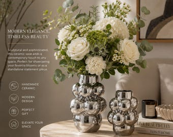 Set di vasi cromati a bolle, decorazioni moderne con vasi metallici, vaso scultoreo per fiori in argento, complemento d'arredo contemporaneo, stile di lusso per il tavolino da caffè.