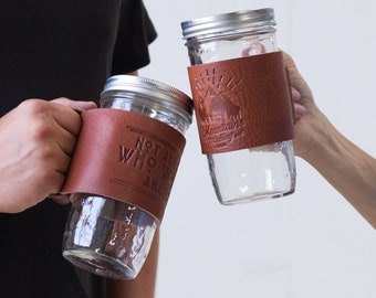Leder Cozie Geschenke für Männer Leder Mason Jar Sleeve Trauzeugen Geschenke Bier Cozie Geschenk für Mann Mason Jar Gemütliches Einmachglas Halter