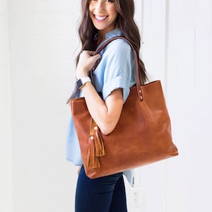 Genuine Leather Tote Bag for Women, Valentine Gift, Mother&#39;s Day Gift Ideas, Leather Bag Purse Handbag Monogram Tote with Zipper - Lifetime