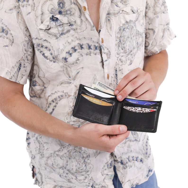 Cartera de cuero personalizada para hombre, regalo para padrinos de boda, propuesta de padrino de boda, regalo de cuero para hombres, billetera, regalo de aniversario, regalo para papá imagen 7