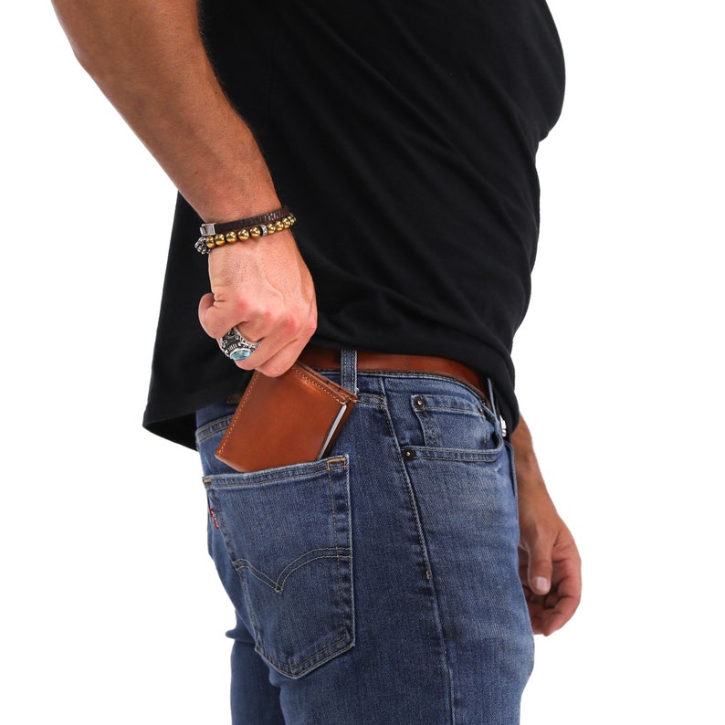 Cartera de cuero personalizada para hombre, regalo para padrinos de boda, propuesta de padrino de boda, regalo de cuero para hombres, billetera, regalo de aniversario, regalo para papá imagen 4