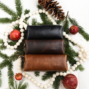 Personalized Leather Toiletry Bag, Christmas Gift, Leather Toiletry Bag Monogram, Mens Toiletry Bag, Leather Gift for Him - Lifetime Leather
