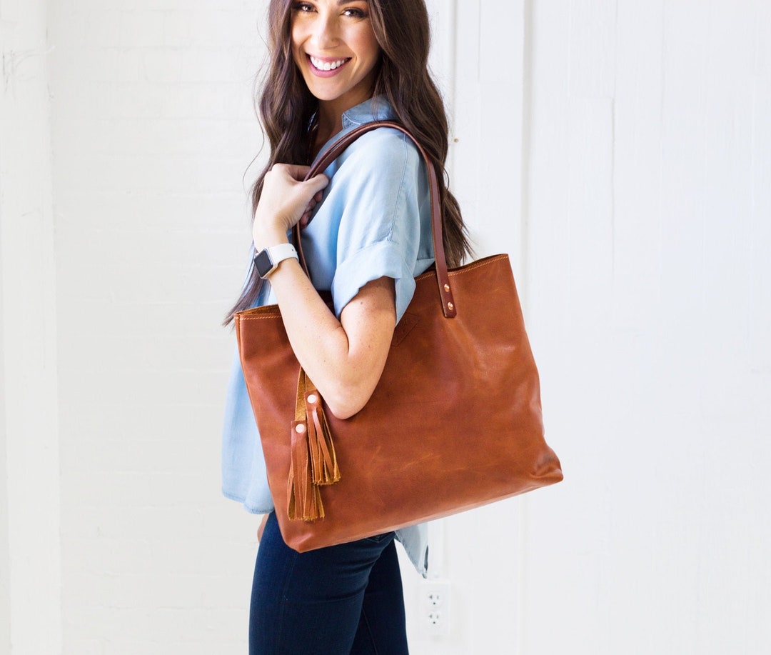 Tan Leather Tote Bag for Women With Optional Front Pocket & Zipper ...