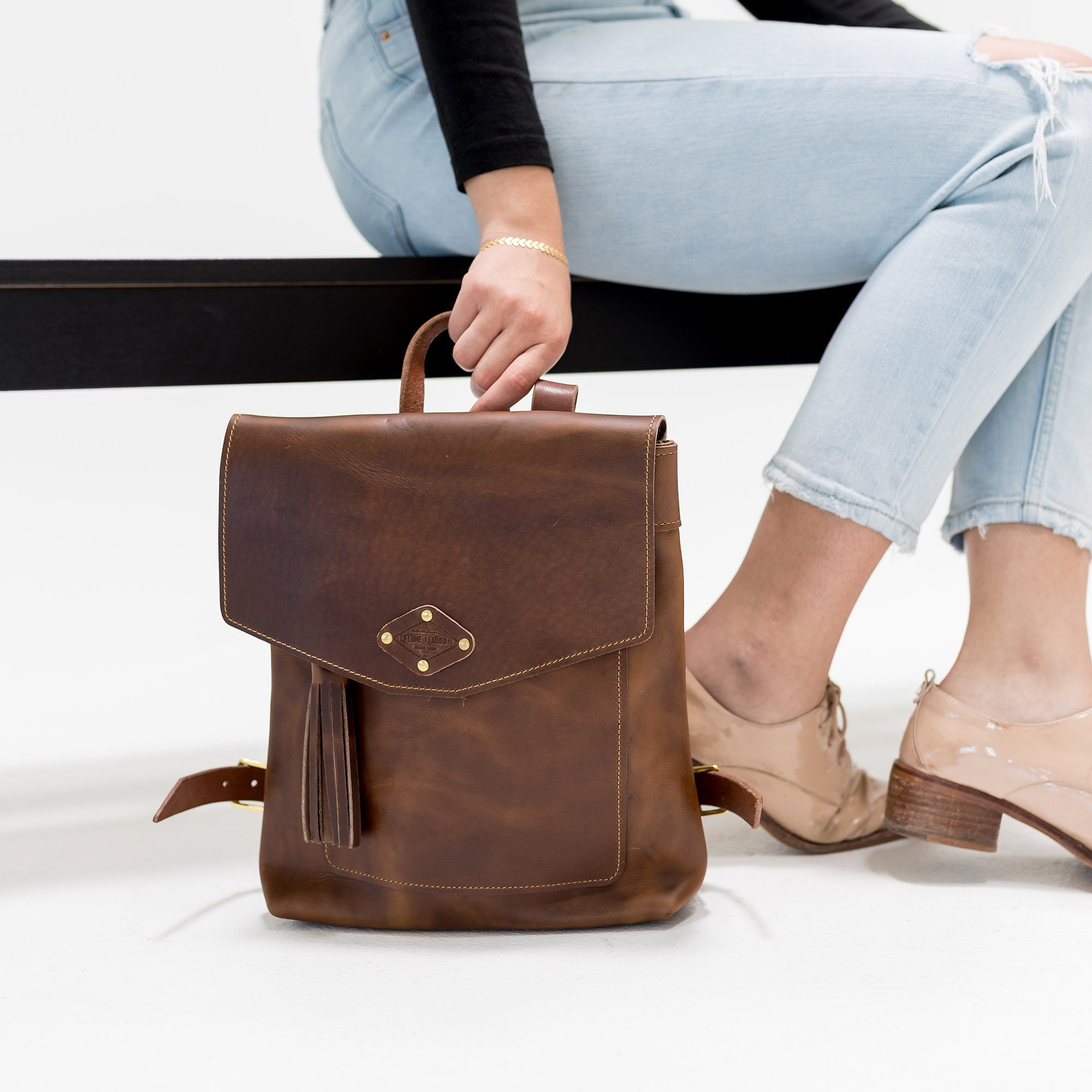 GRUNTLUXURY Womens Zaino Handmade Leather backpack Women main image 3