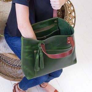 Monogrammed Leather Tote Bag for Women Valentine Gift Large Monogram Tote Personalized Tote Leather Bag Personalized Bag Lifetime Leather Emerald Green