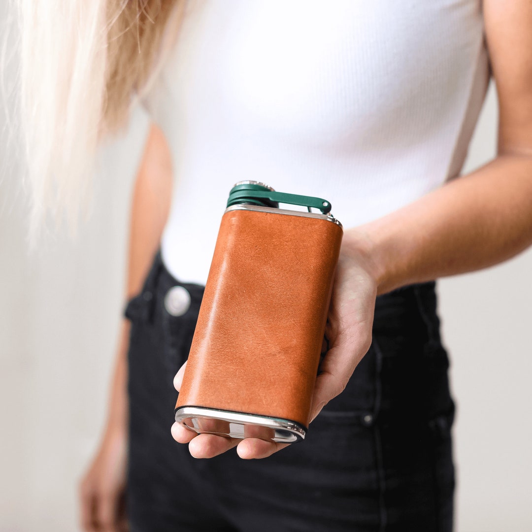 Personalized Leather Flask for Men, Father's Day Gift, Engraved Gift for Dad, Groomsmen Gift, 18 ...