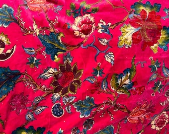 Handtryckt sammetstyg, rosa blommönster, rosa möbeltyg