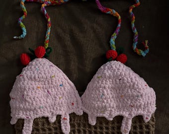 Patron de soutien-gorge en forme de cornet de crème glacée au crochet