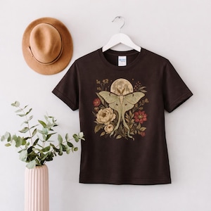 Luna Moth Botanical T‑Shirt – Celestial Nature Tee – Dark Academia Cottagecore Graphic Shirt