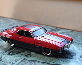 1/64 Scale Maisto 1969 Pontiac Firebird Black Diecast Vehicles Car Miniature Toy 